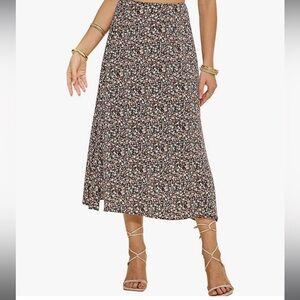 Womens Nenona brand/ New with tags/ slip style ditsy floral midi/maxi skirt